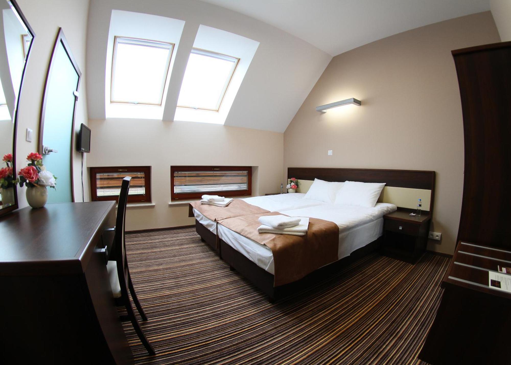 Hotel Aviator Kielce "Business Hotel Medical & Spa" Δωμάτιο φωτογραφία