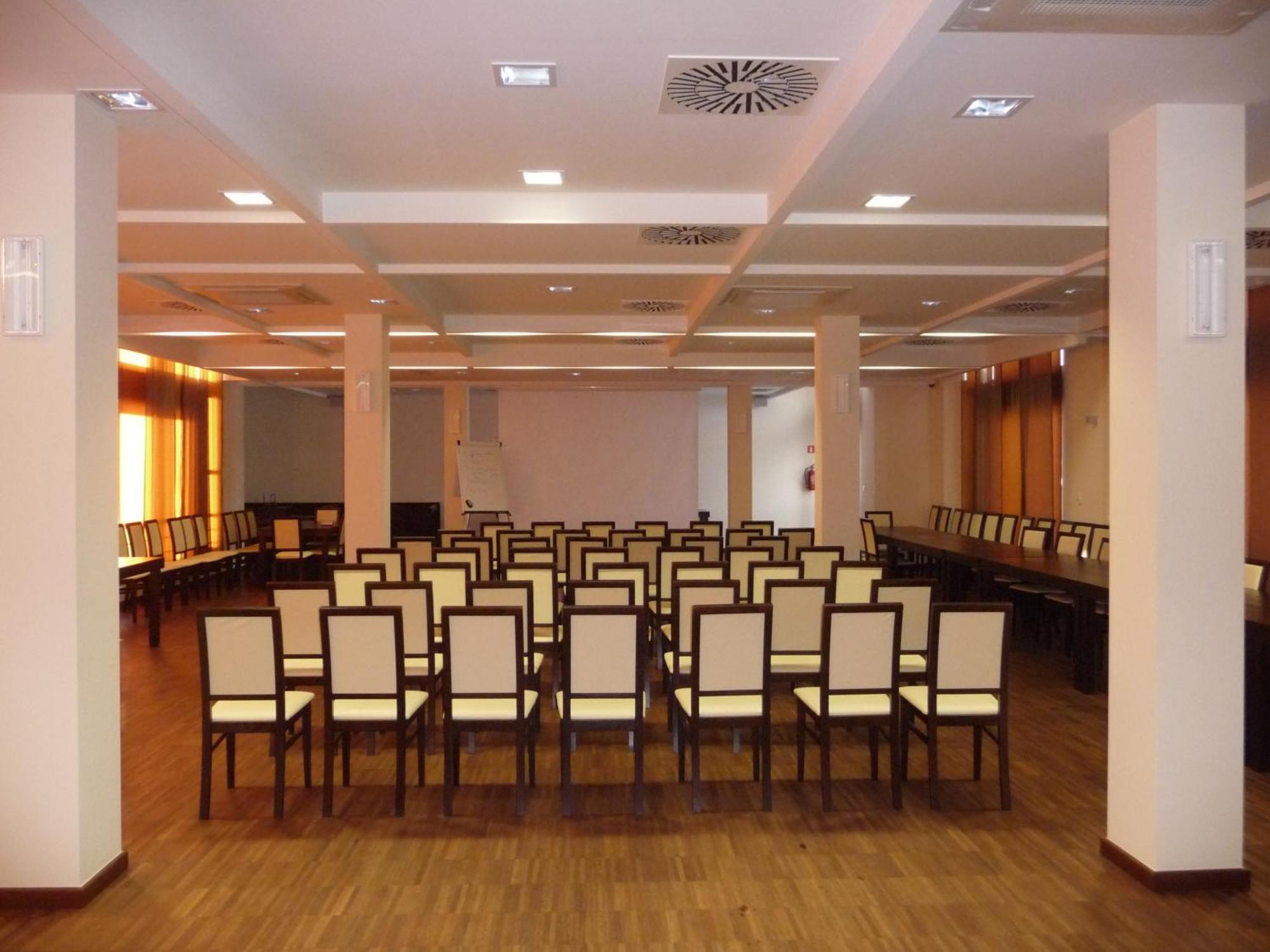 Hotel Aviator Kielce "Business Hotel Medical & Spa" Εξωτερικό φωτογραφία